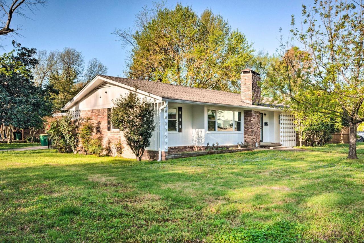 Newly Renovated Little Rock Escape With Yard!别墅 外观 照片
